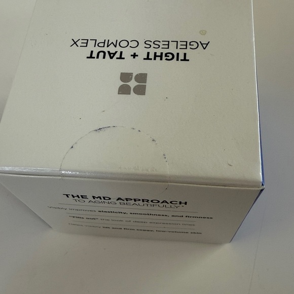 Beverly Hills MD Tight + Taut Ageless Complex - Picture 4 of 4